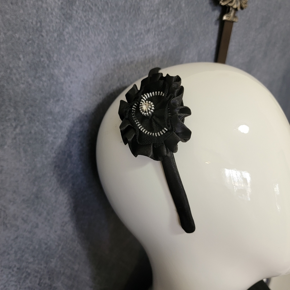 Zipper black headband Flower Hair accessories - Picture 8 of 9